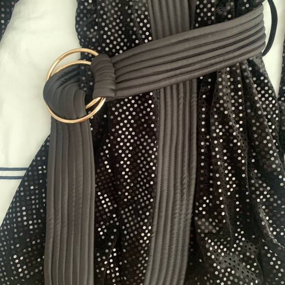 ZHIVAGO
Eden Wrap Dress size 8 - Picture 7 of 9